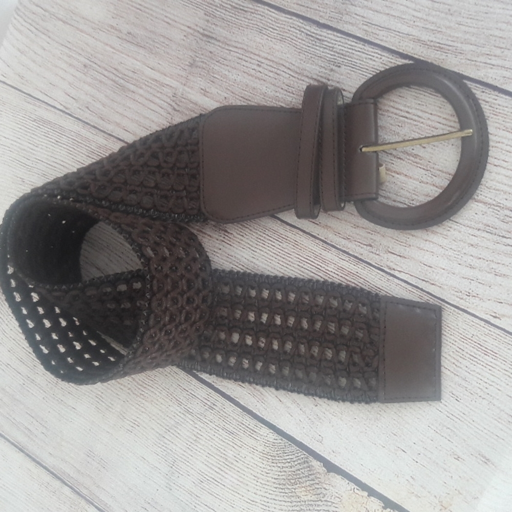 Vintage Limited woven leather buckle belt
